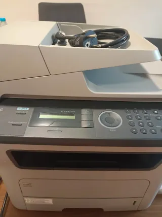 Impresora Multifunción Samsung SCX-4825FN