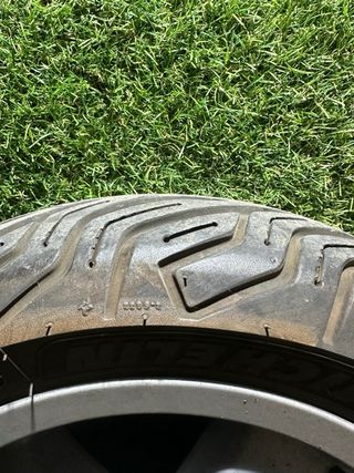 Pack llanta Delantera Piaggio X8 130/70 R12