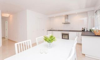 Piso en venta en Zona Puerto Deportivo en Fuengirola