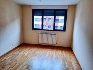 Piso en venta en Crucero - Pinilla en León