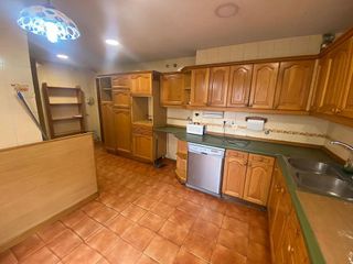Piso en venta en Plaza España - Villa Pilar - Reyes Católicos - Vadillos en Burgos
