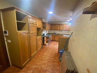 Piso en venta en Plaza España - Villa Pilar - Reyes Católicos - Vadillos en Burgos