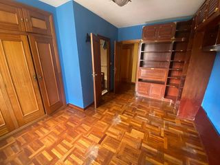 Piso en venta en Plaza España - Villa Pilar - Reyes Católicos - Vadillos en Burgos
