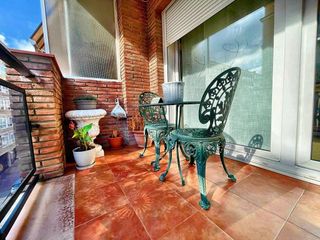 Ático en venta en Centre - Cordelles en Cerdanyola del Vallès