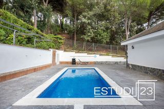 Chalet en venta en Arenys de Munt