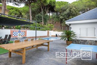 Chalet en venta en Arenys de Munt