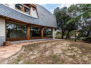 Chalet en venta en Matadepera