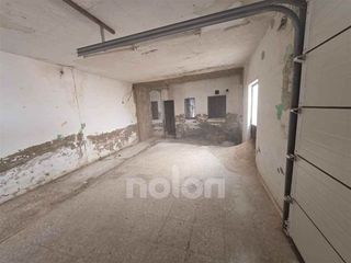 Casa adosada en venta en Jódar
