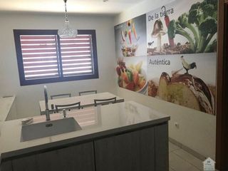 Chalet en venta en Montequinto en Dos Hermanas