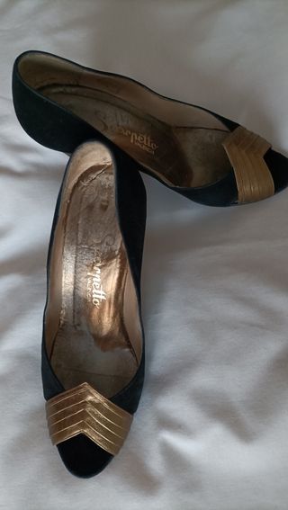 Zapatos Carpetto Talla 35 Fiesta Negro y Dorado