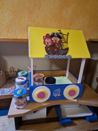 Carrito pequeño para poner chuches....