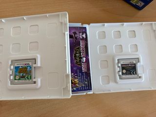 Nintendo 2DS Negra con Juegos y Accesorios