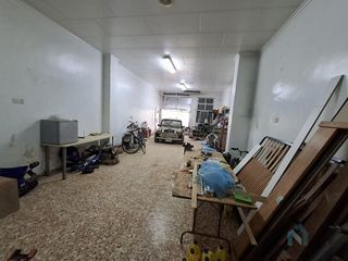 Local comercial en venta en Massanassa