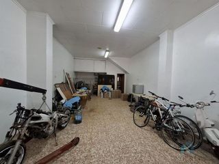 Local comercial en venta en Massanassa
