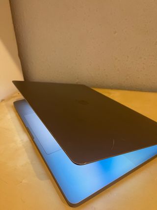 MacBook Pro 16 2019