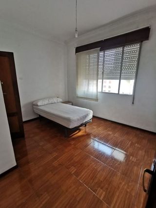 Piso en venta en Centro en Ourense