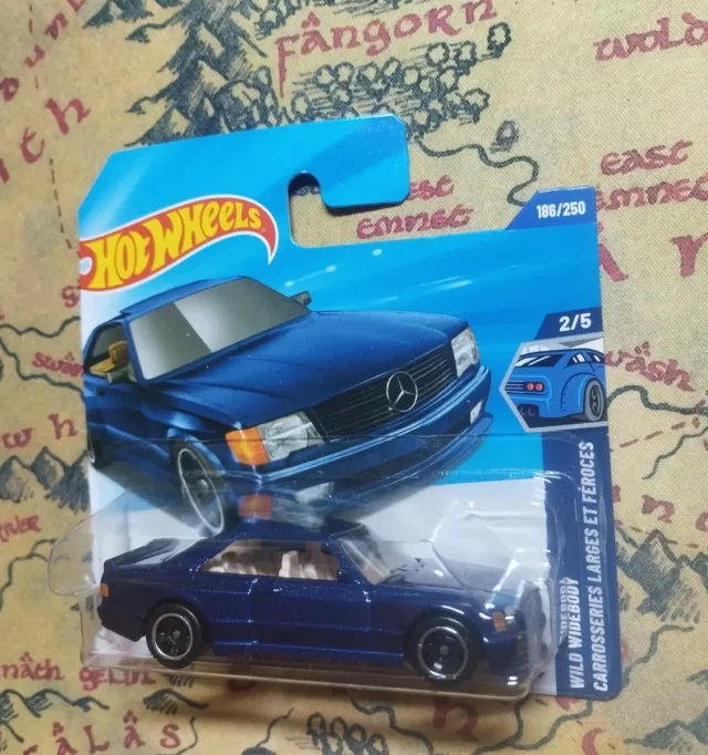 Hot Wheels 89 Mercedes-Benz 560 AMG Azul