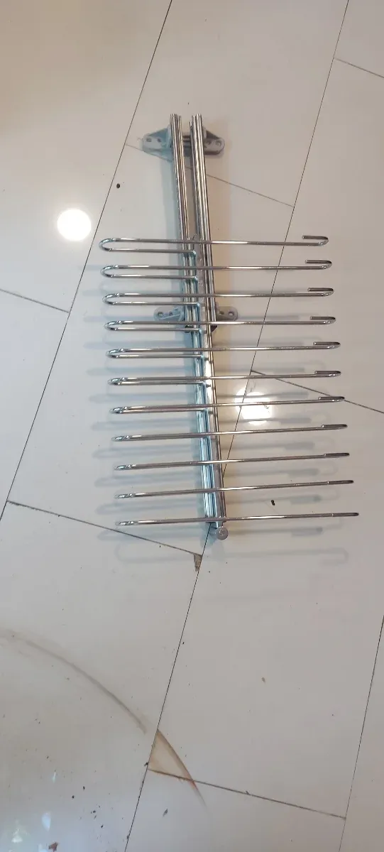 Perchero para pantalones de metal