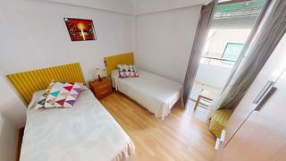 Piso en venta en Pla de Bon Repós en Alicante