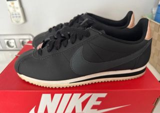 Nike Cortez 72 Black Rose Gold