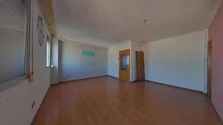 Piso en venta en Sant Ildefons en Cornellà de Llobregat