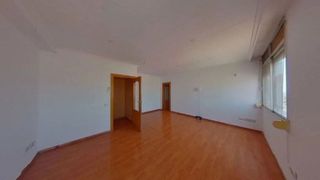 Piso en venta en Sant Ildefons en Cornellà de Llobregat