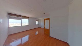 Piso en venta en Sant Ildefons en Cornellà de Llobregat