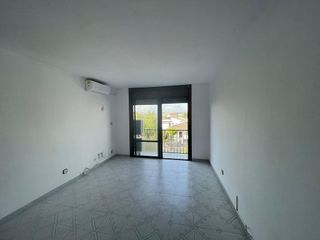 Piso en venta en Ca n’Esteper – Can Gorgs – Can Gorgs II en Barbera del Vallès