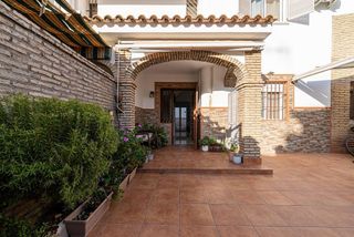 Casa adosada en venta en Vista Azul - Consolación en Dos Hermanas