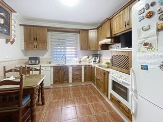 Chalet en venta en Lucena