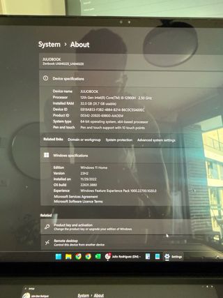 ASUS Zenbook Pro 14 Duo OLED UX8402ZE