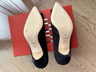 Zapatos de tacón Carolina Herrera negros