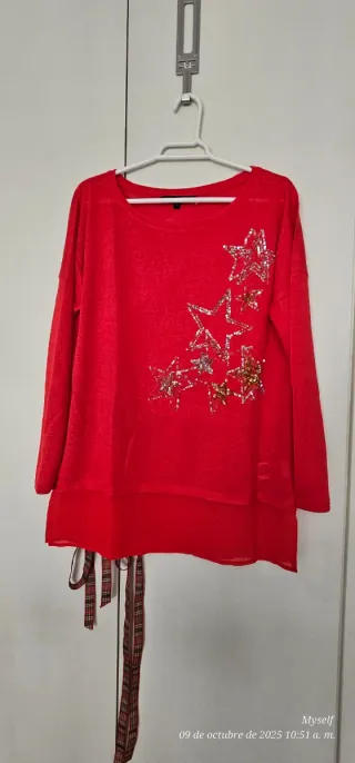 Top punto fino rojo con estrellas lentejuelas