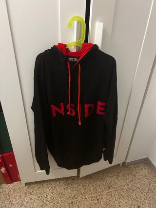 Sudadera INSIDE Negra y Roja