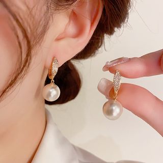 Pendientes de perla y oro con circonitas