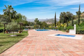 Piso en venta en Elviria en Marbella