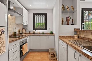 Piso en venta en Elviria en Marbella