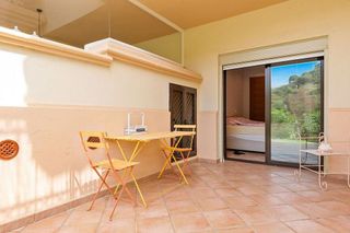 Piso en venta en Elviria en Marbella
