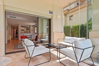 Piso en venta en Elviria en Marbella