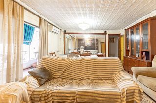 Piso en venta en El Castell en Burjassot