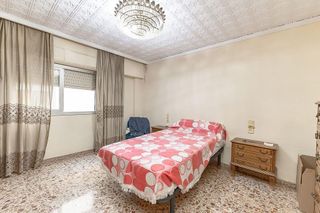 Piso en venta en El Castell en Burjassot