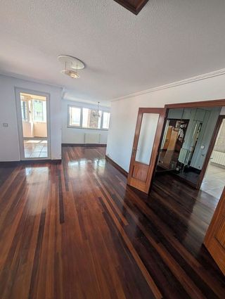 Piso en venta en Valdenoja - La Pereda en Santander