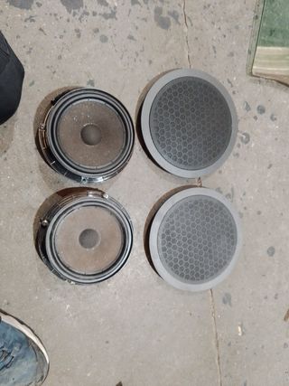 Altavoces Seat León MK2