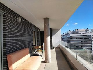 Piso en venta en La Paz en Zaragoza