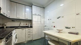 Piso en venta en Miracruz - Bidebieta en San Sebastián-Donostia