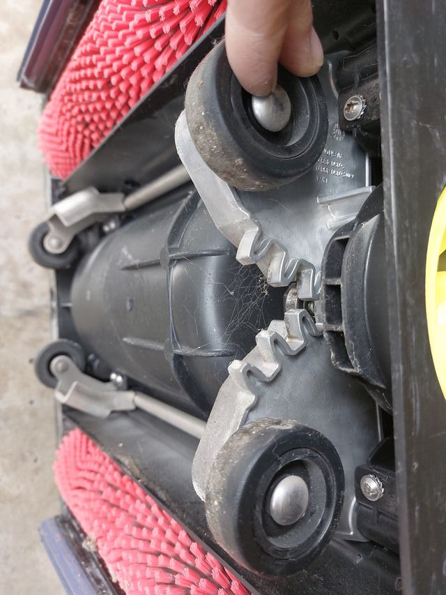 Fregadora Karcher BR 40/10 C Profesional