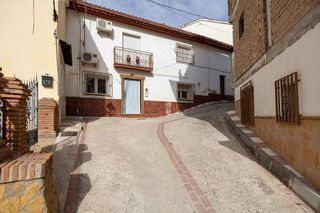Chalet en venta en Moclín