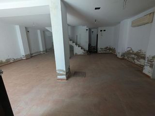 Casa adosada en venta en Coria del Río