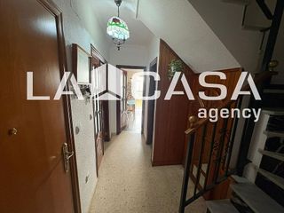 Chalet en venta en Centro - Doña Mercedes en Dos Hermanas