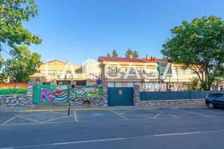 Chalet en venta en Centro - Doña Mercedes en Dos Hermanas